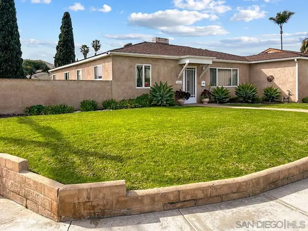 2604 Grandview Street, San Diego, CA 92110