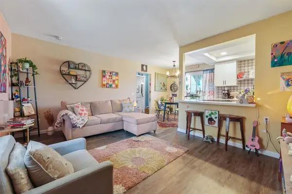 4161 Winona Ave #8, San Diego, CA 92105