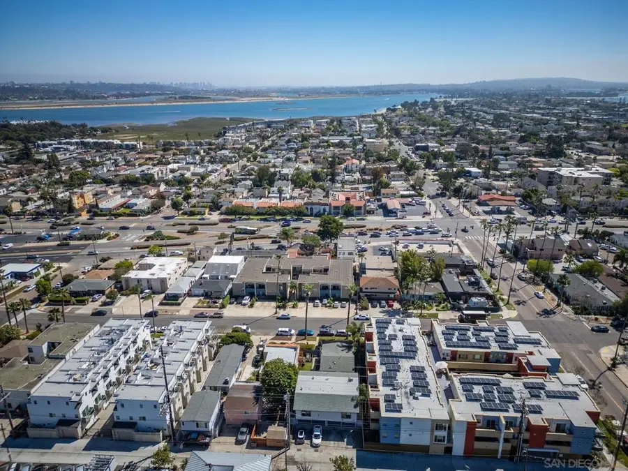 1930 Hornblend Street, San Diego, CA 92109 - #3