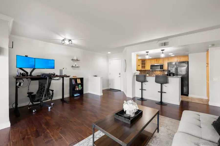 15273 Maturin #32, San Diego, CA 92127 - #3