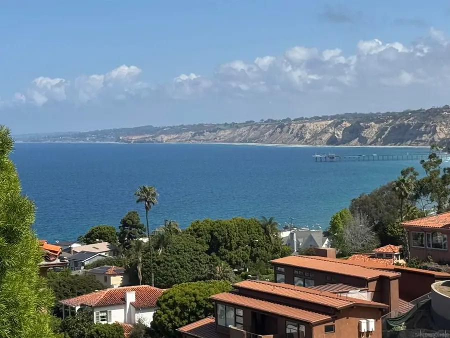 7747 Whitefield, La Jolla, CA 92037 - #2