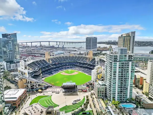 325 7th Ave #705, San Diego, CA 92101