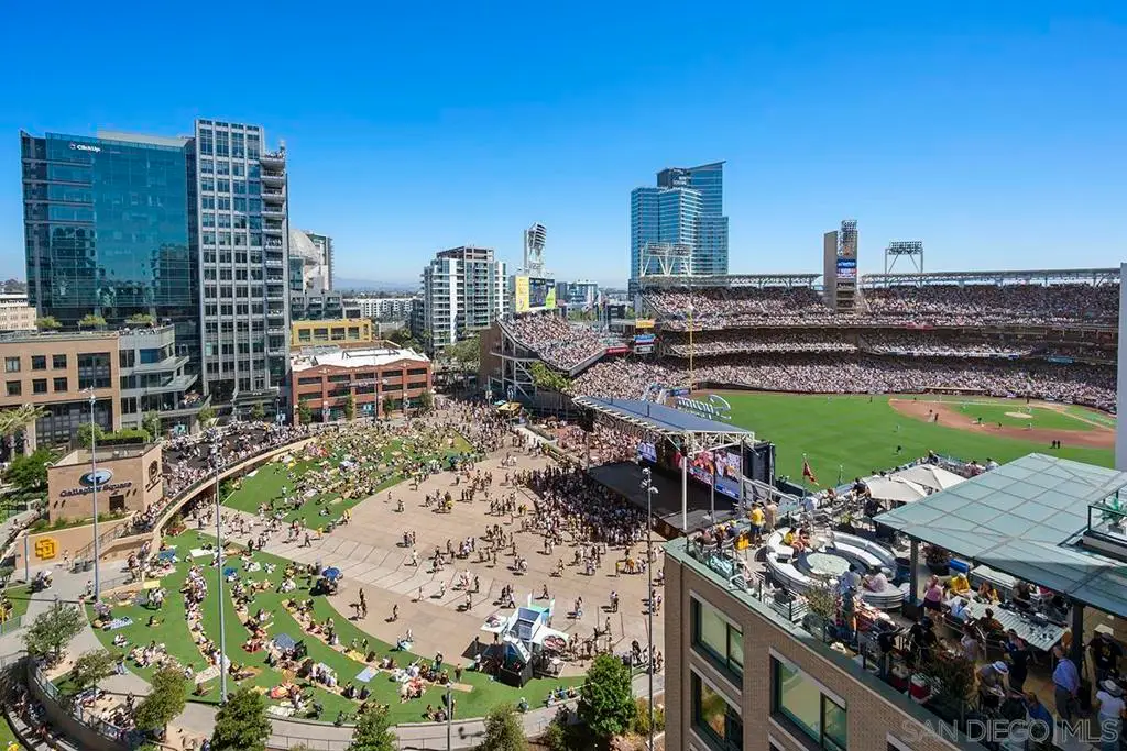 325 7th Avenue #1002, San Diego, CA 92101 - #1