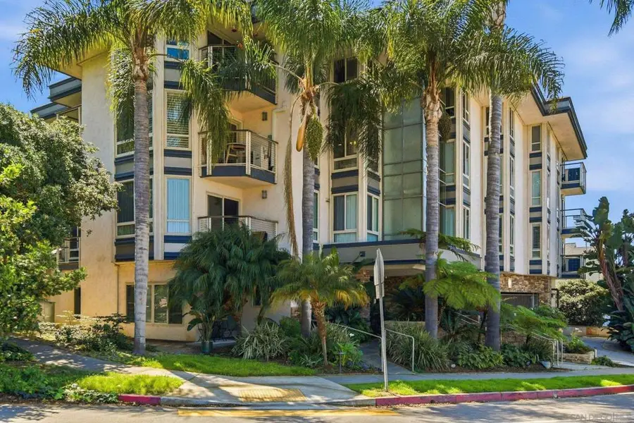 935 Genter #305, La Jolla, CA 92037 - #3