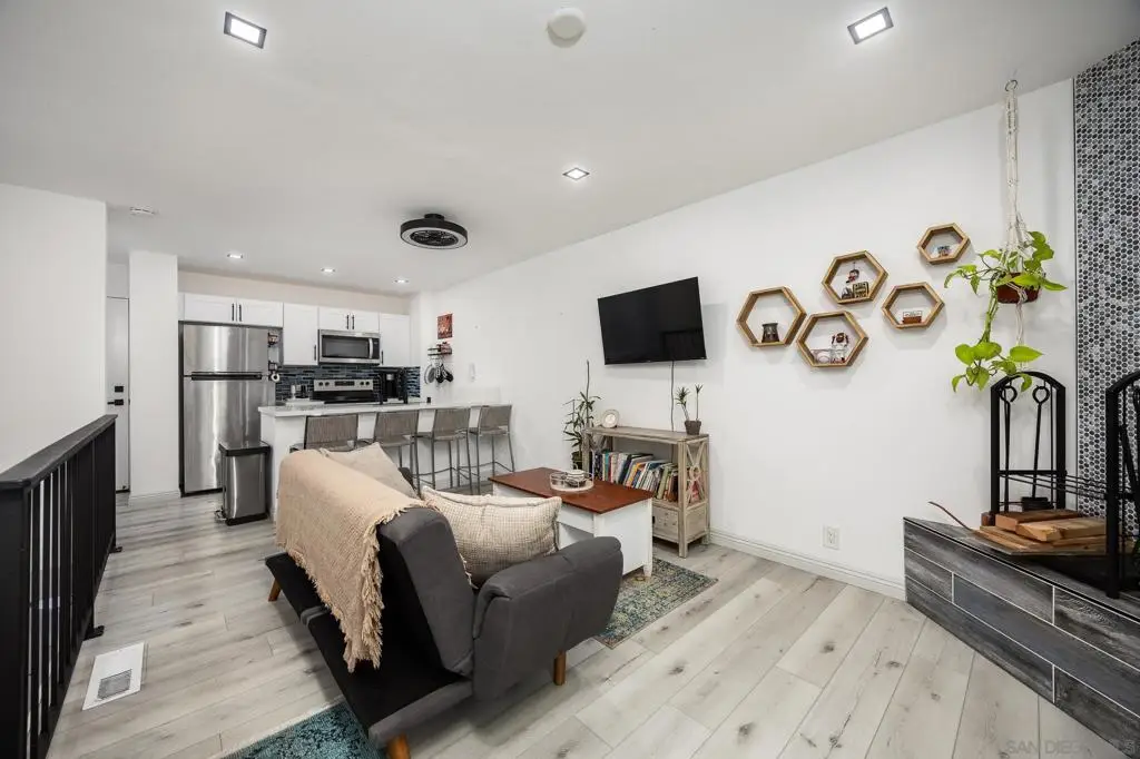 4380 Temecula St #4, San Diego, CA 92107 - #1