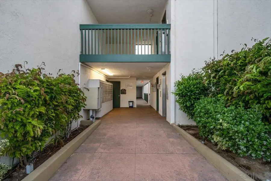 4060 Huerfano #113, San Diego, CA 92117 - #3