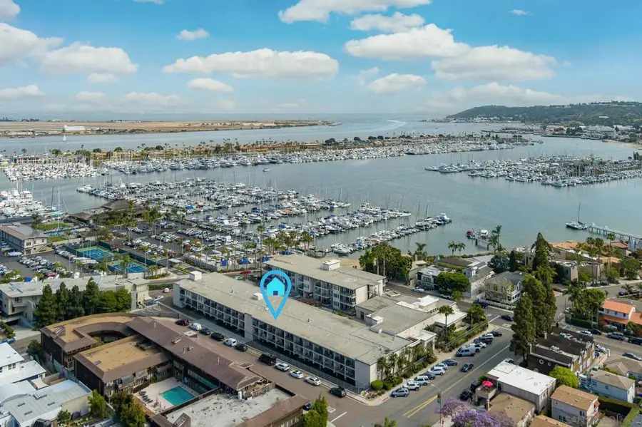 1021 Scott St #218, San Diego, CA 92106 - #2