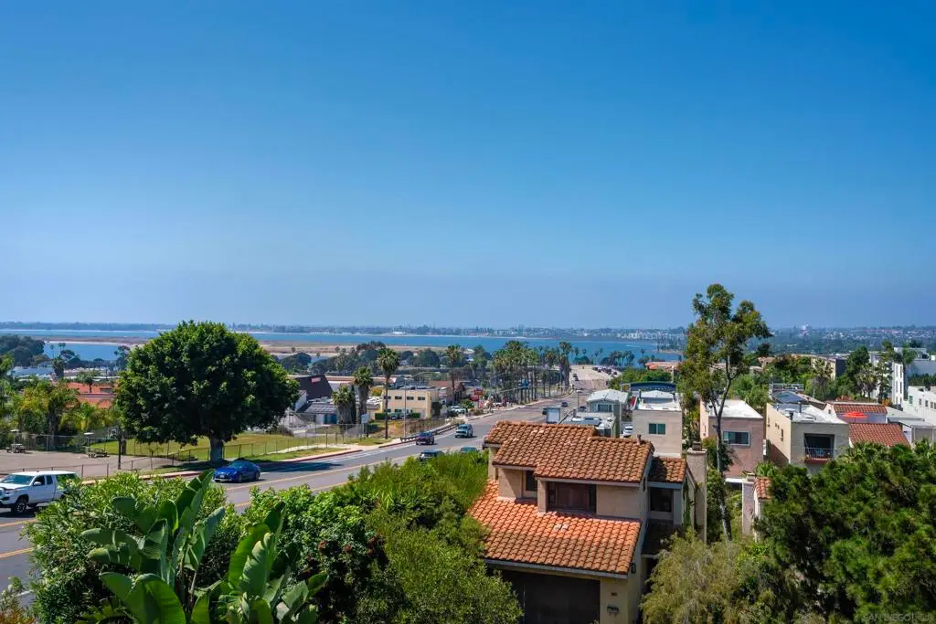 2702 Bay Canyon Ct, San Diego, CA 92117 - #1