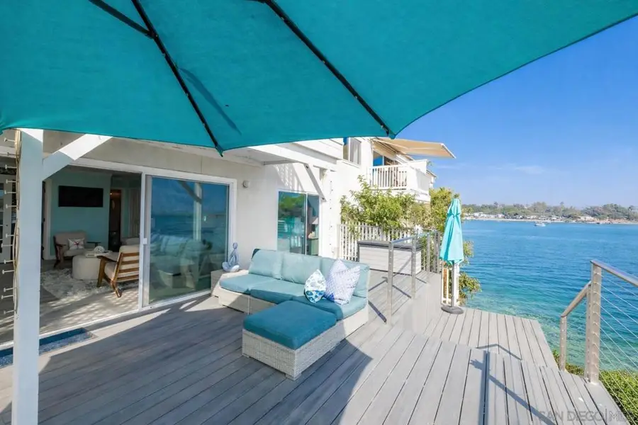 3999 Crown Point Dr #29, San Diego, CA 92109 - #3