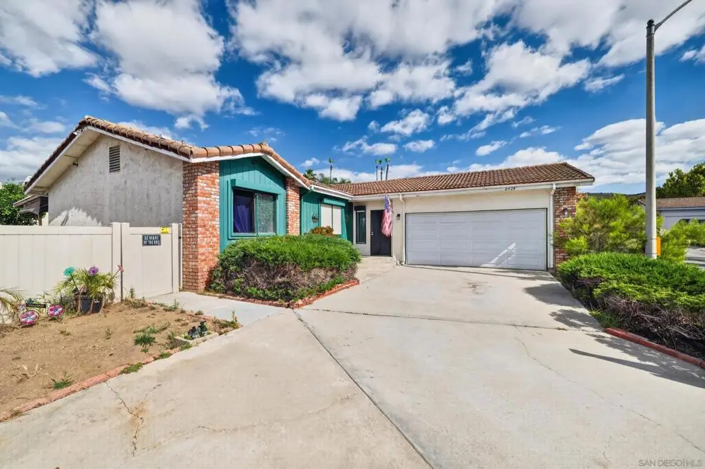 8529 Snow White Dr, El Cajon, CA 92021 - #1