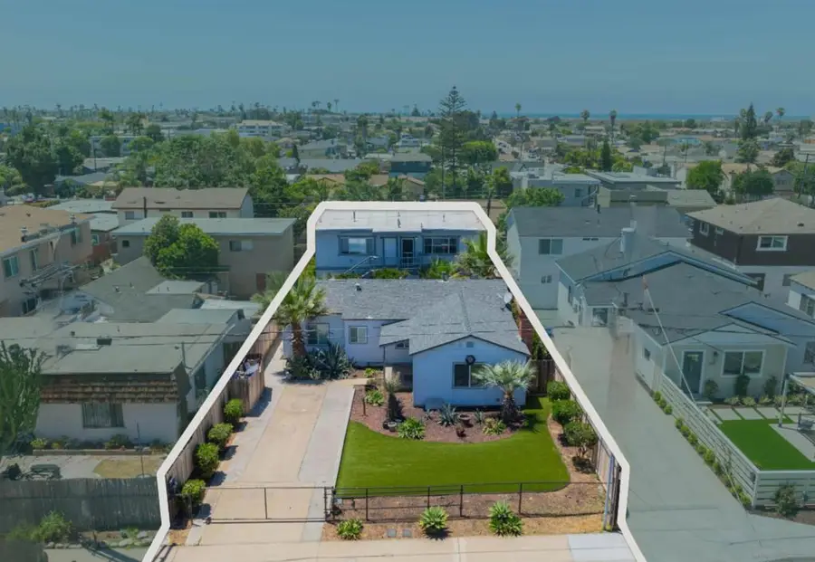 562 11th Street, Imperial Beach, CA 91932 - #2