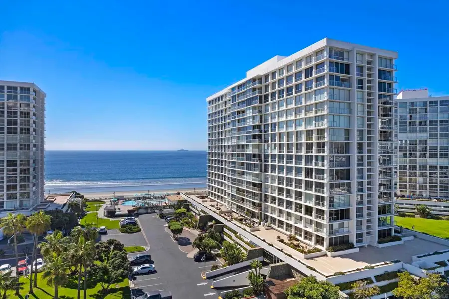 1730 Avenida Del Mundo #402, Coronado, CA 92118 - #2