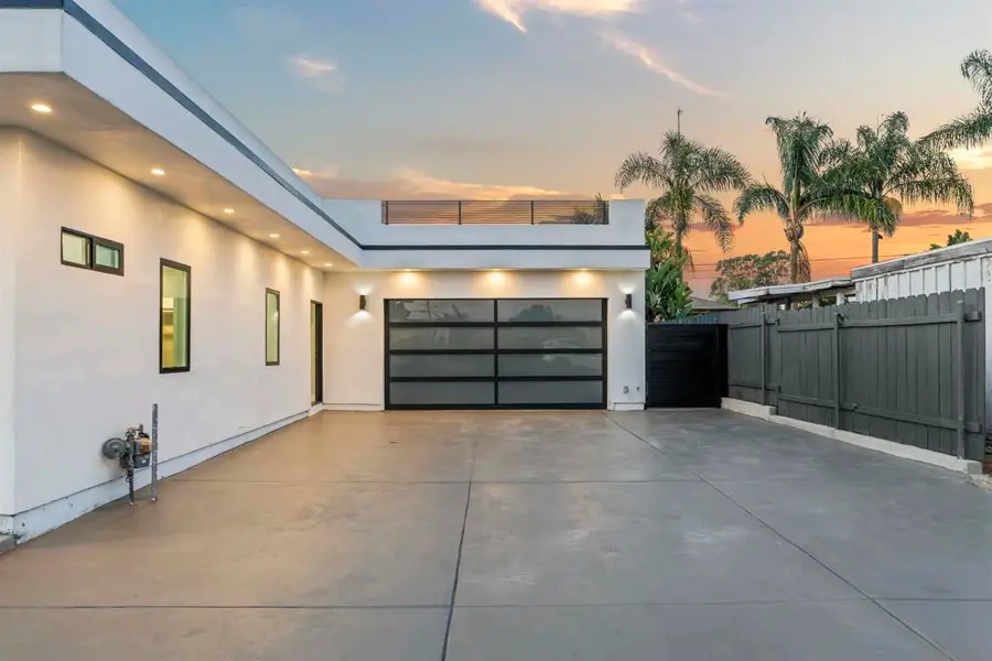 Address Withheld By Seller, San Diego, CA 92117 - #2