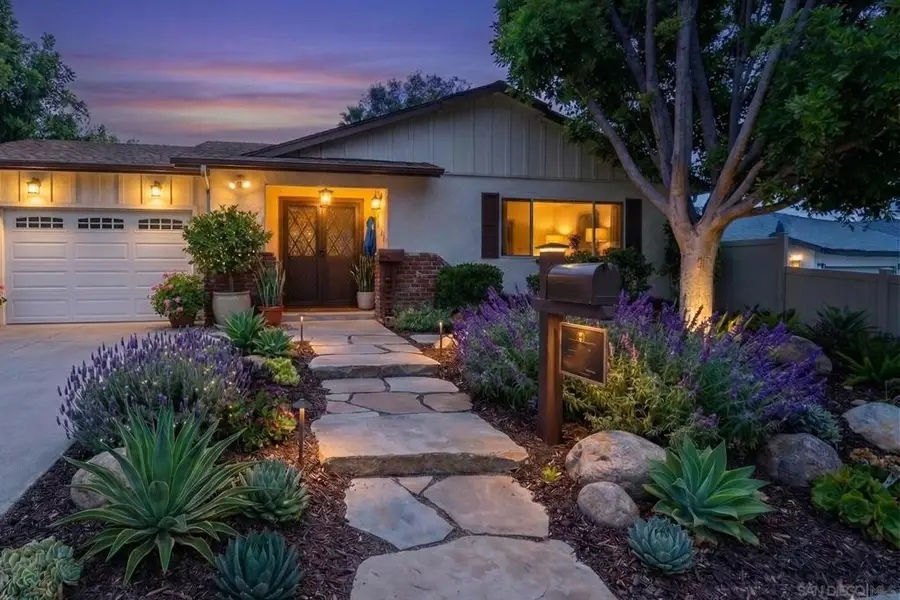 6447 Lake Athabaska, San Diego, CA 92119 - #2