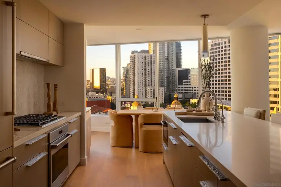 888 W E Street #1105, San Diego, CA 92101 - #2