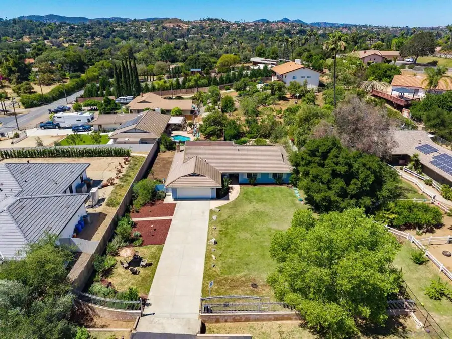 2735 Alexander, Escondido, CA 92029 - #2