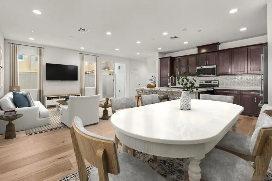 505 Pinedale, Vista, CA 92081 - #2