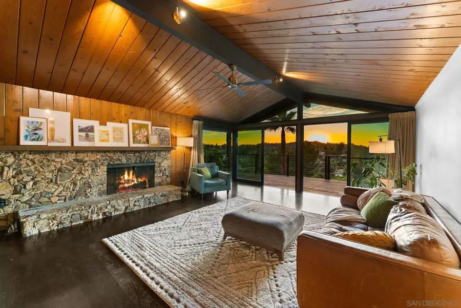 1560 Plantation Way, El Cajon, CA 92019 - #3