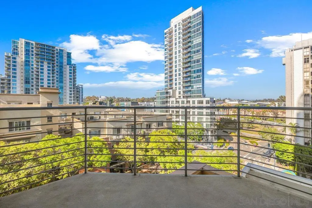 801 Ash St #402, San Diego, CA 92101 - #1