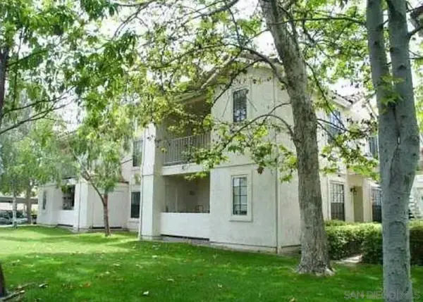 10353 Azuaga St #106, San Diego, CA 92129