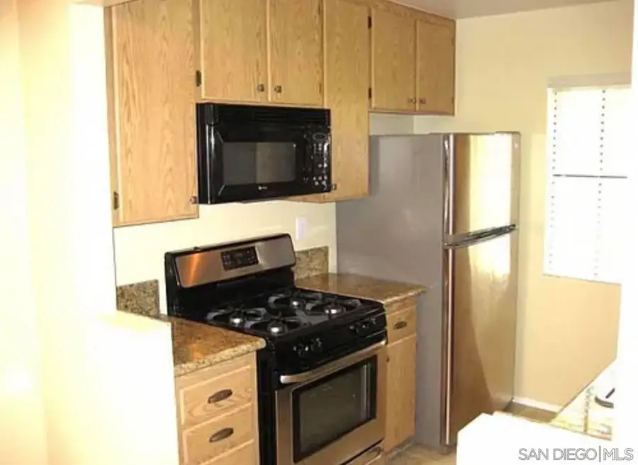 10353 Azuaga St #106, San Diego, CA 92129 - #2