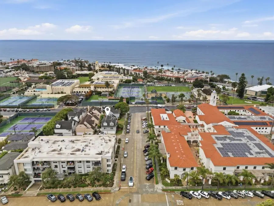 711 Kline #A, La Jolla, CA 92037 - #2