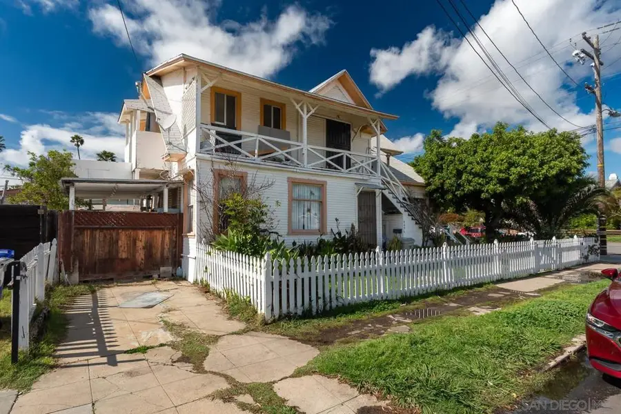 4496 Campus Ave, San Diego, CA 92116 - #3