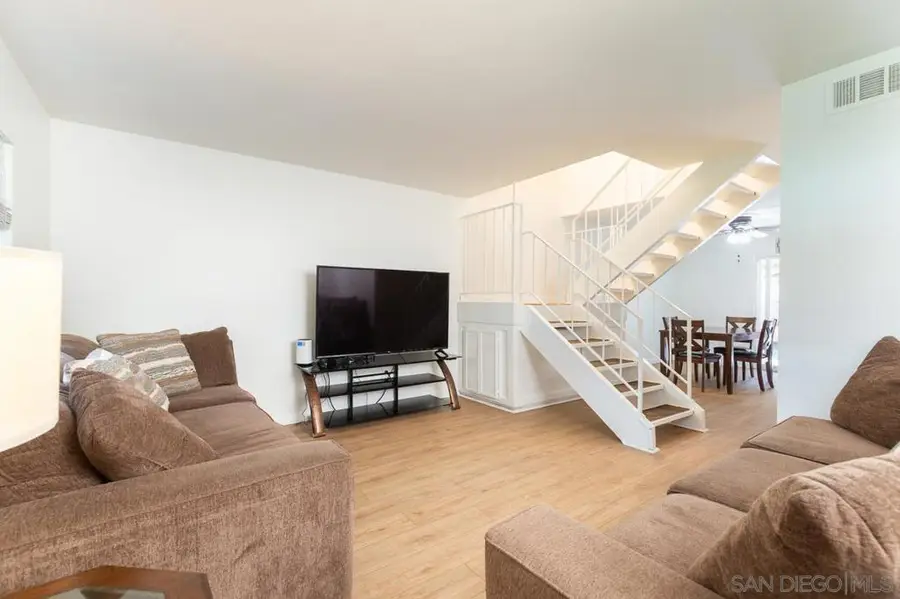 11911 Royal Rd #E, El Cajon, CA 92021 - #3