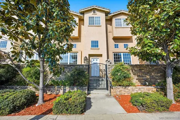 108 W Douglas Ave, El Cajon, CA 92020