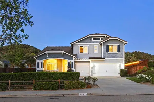 424 Hidden Trails Road, Escondido, CA 92027