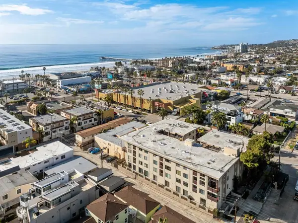 881 Thomas Ave #21, San Diego, CA 92109