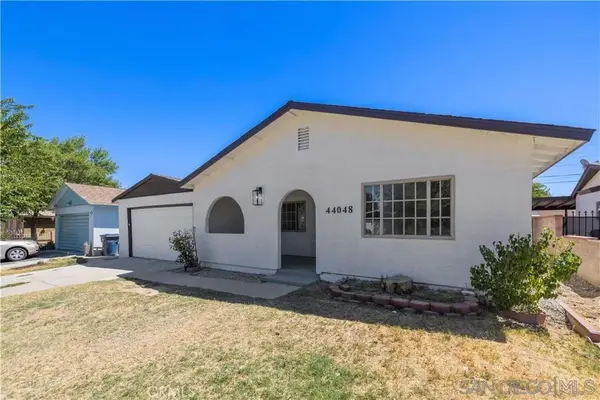 44048 Elm Ave, Lancaster, CA 93534