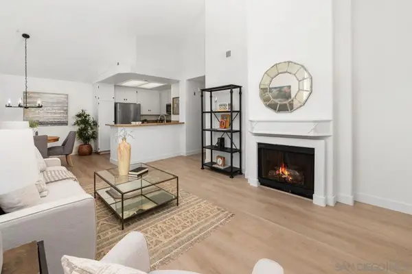 4045 Carmel View #88, San Diego, CA 92130