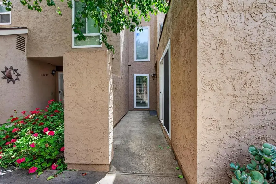 23928 Green Haven, Ramona, CA 92065 - #3