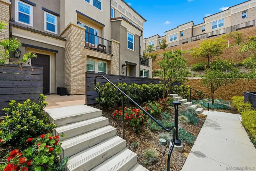 1232 Sunrise View #105, San Marcos, CA 92078 - #3