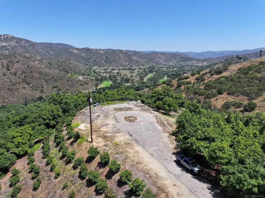 2682 Canyon Crest Dr., Escondido, CA 92027 - #2