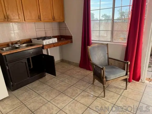 200 Ct, Calexico, CA 92231 - #2