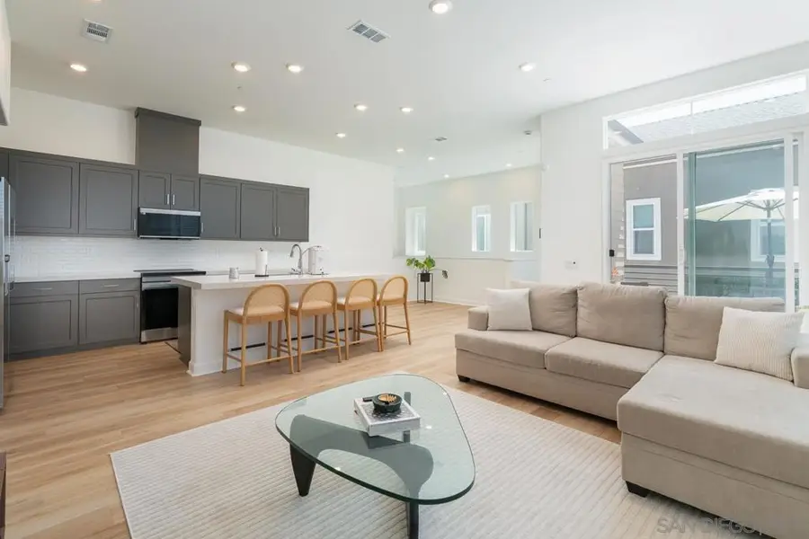 841 Hana Ave #3, Chula Vista, CA 91911 - #3