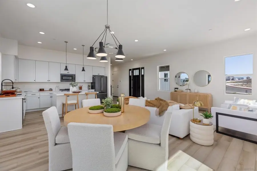 702 Passion Court, Vista, CA 92083 - #2