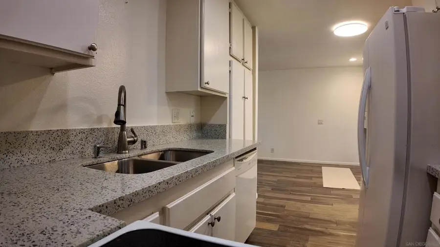 6330 Genesee Ave #213, San Diego, CA 92122 - #2