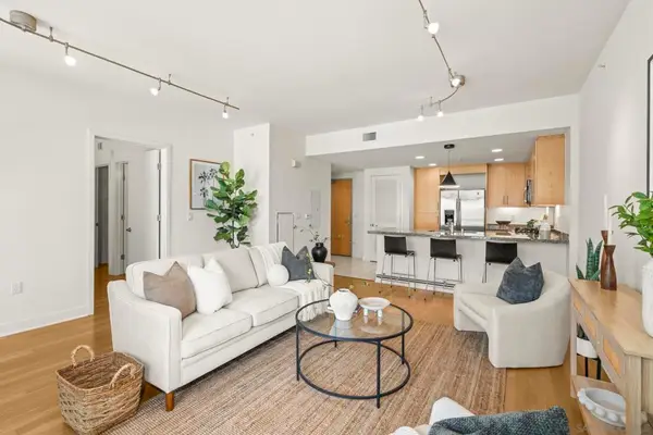 3812 Park #412, San Diego, CA 92103