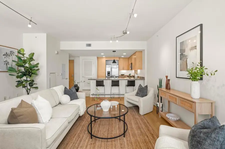 3812 Park #412, San Diego, CA 92103 - #2