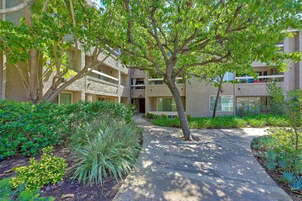 10325 Caminito Cuervo #204, San Diego, CA 92108 - #1