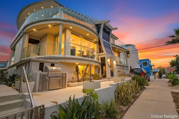 3786 Strandway #1, San Diego, CA 92109