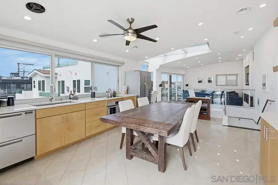 3786 Strandway #2, San Diego, CA 92109 - #3