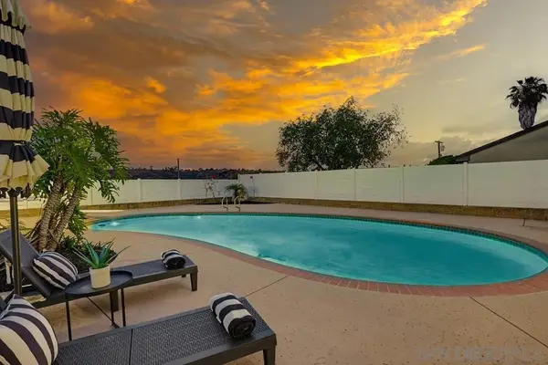 6886 Clara Lee Ave, San Diego, CA 92120