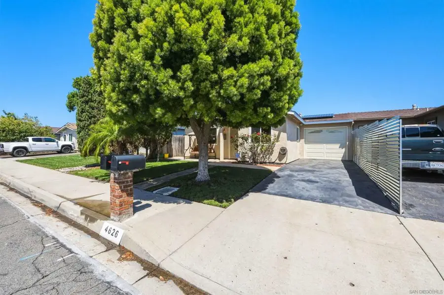 4626 Calle De Retiro, Oceanside, CA 92057 - #3