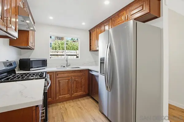 5130 N River Rd Unit B, Oceanside, CA 92057