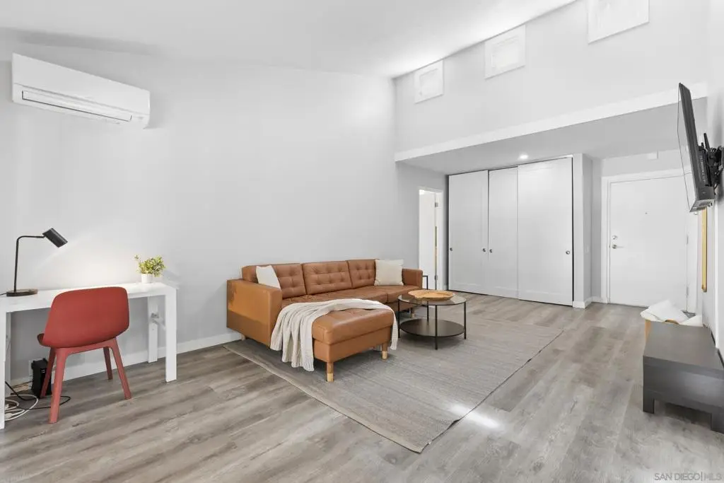 1775 Diamond #303, San Diego, CA 92109 - #1