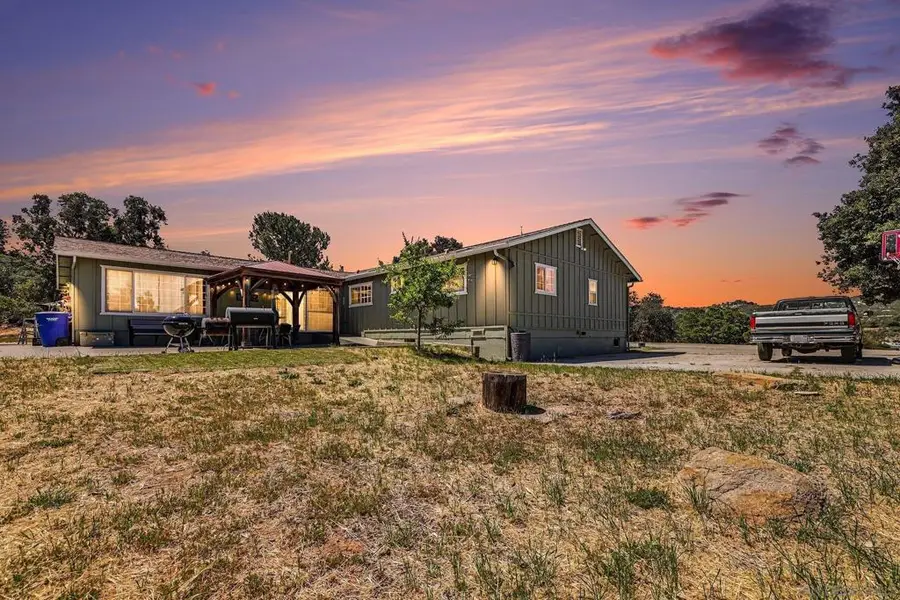 10442 Boulder Creek Rd., Descanso, CA 91916 - #3